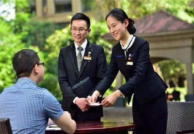 中駿世界城“雙管家”全方位服務,禮遇鷹城人的尊崇生活